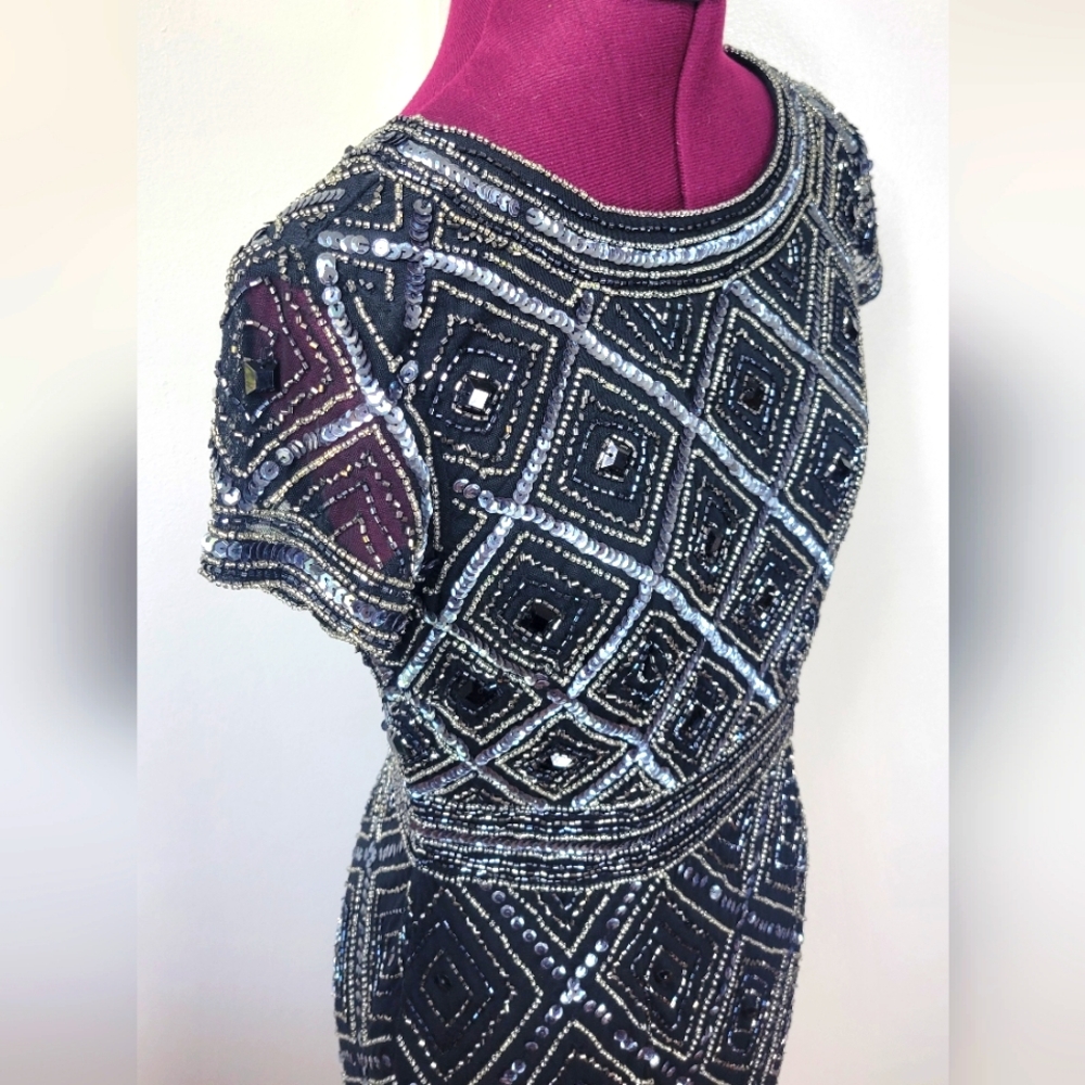 NWT Adrianna Papell 1920s inspired beaded gown